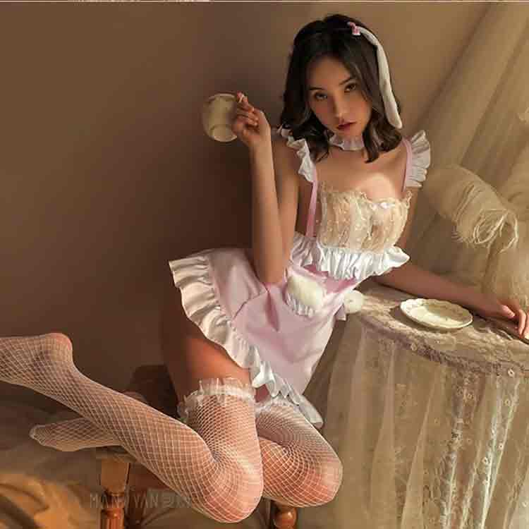 Reserans Transformativum Lingerie: Extra Cubiculum